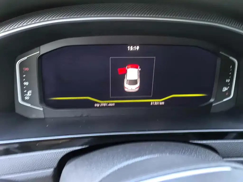 Volkswagen CC 2023 из CN, фото 6