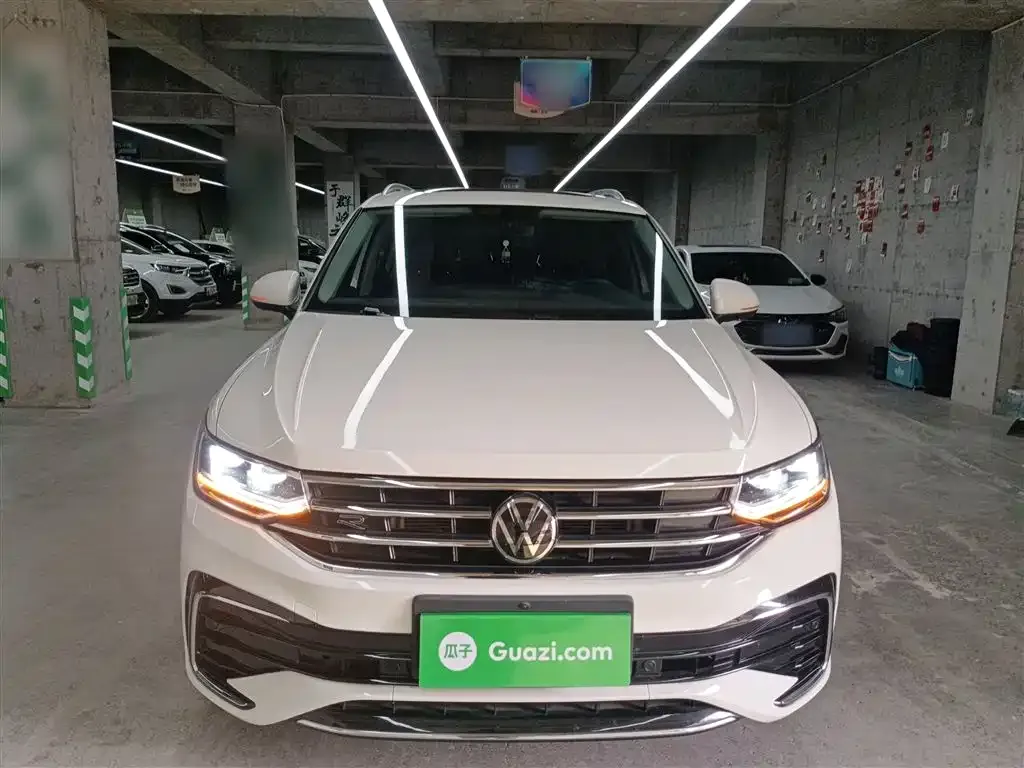 Volkswagen Tiguan L 2021 из CN, фото 3