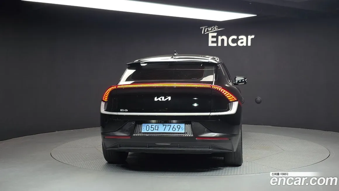 Kia EV6 — фото 4