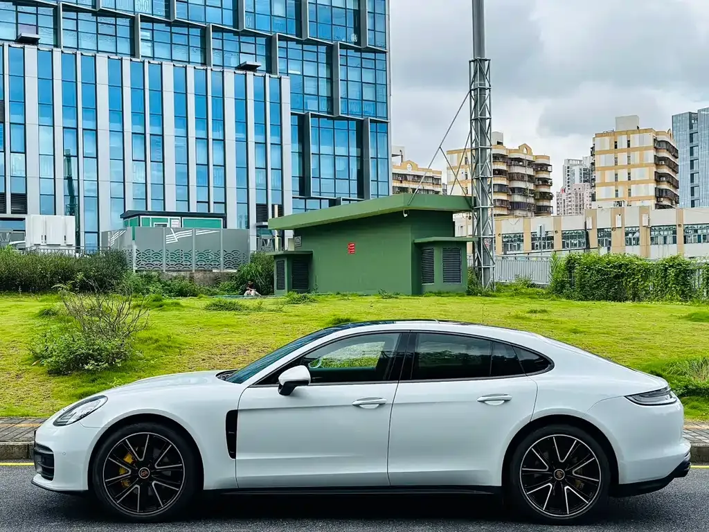 Porsche Panamera 2022 из CN, фото 4