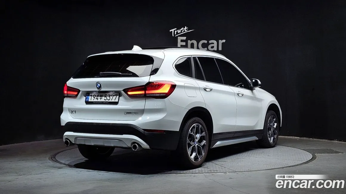 BMW X1 — фото 2