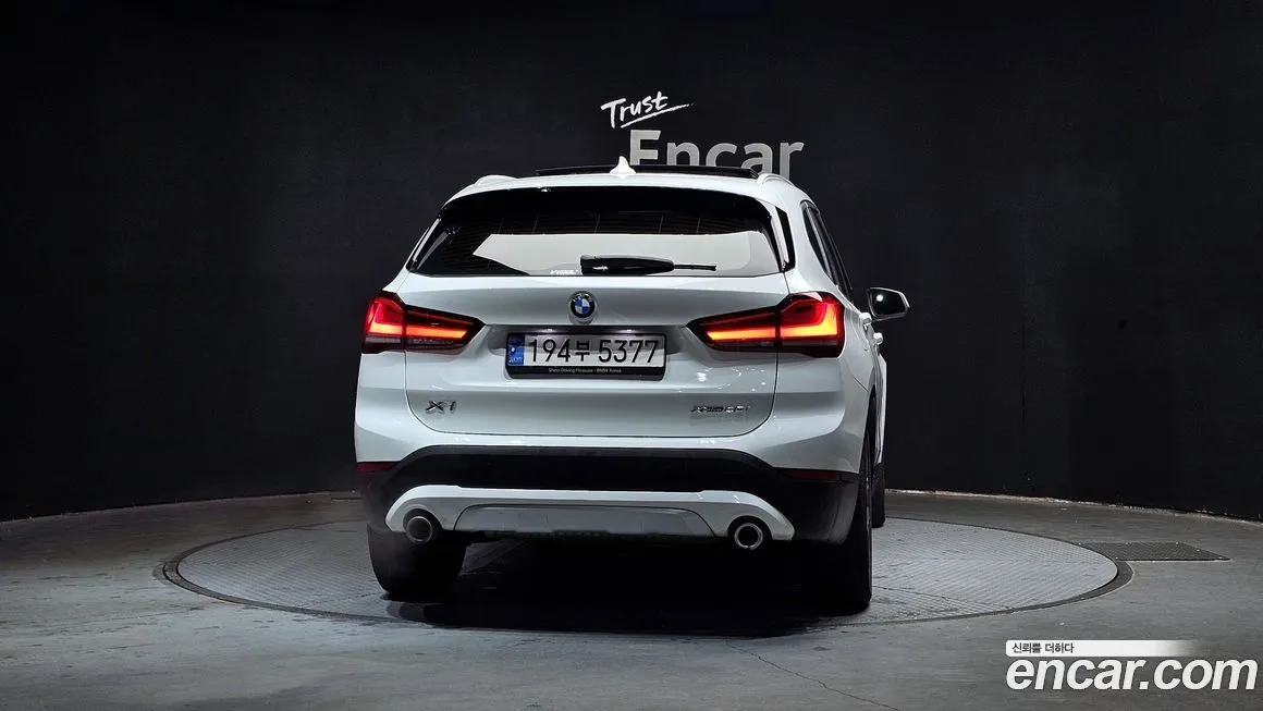 BMW X1 — фото 4
