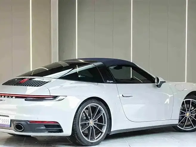 Porsche 911 2022 из CN, фото 8
