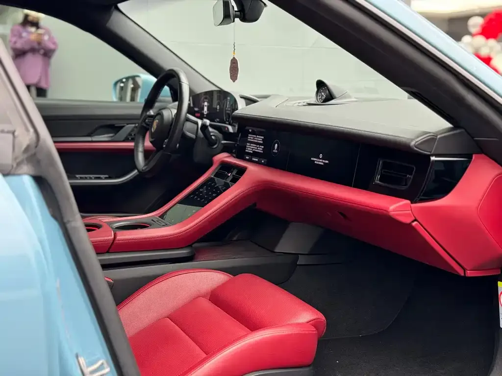 Porsche Taycan 2021 из CN, фото 6