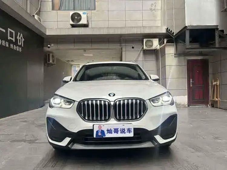 BMW X1 2021 из CN, фото 2