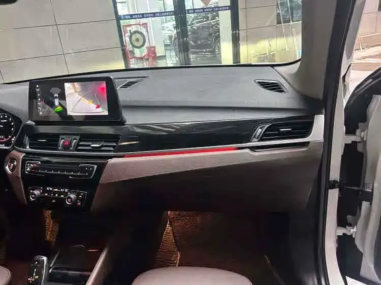 BMW X1 2021 из CN, фото 7