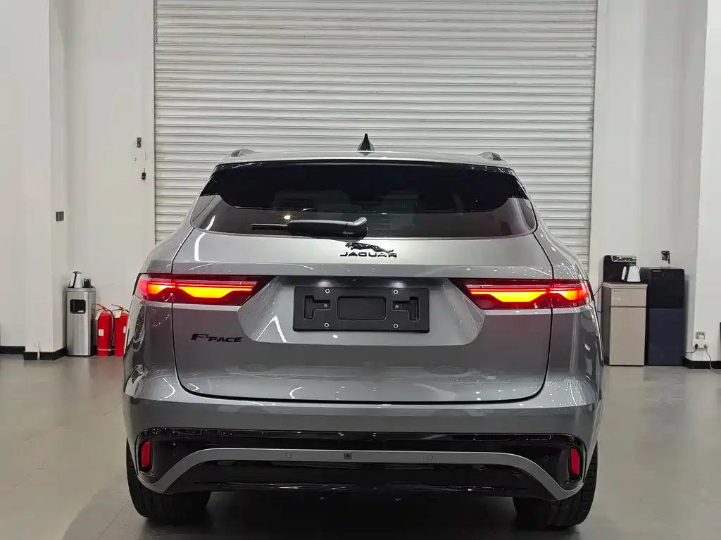 Jaguar F-PACE 2023 из CN, фото 6