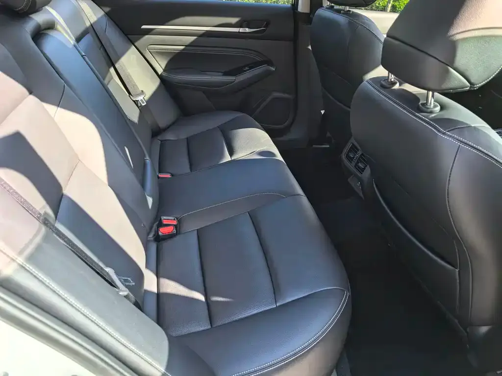 Nissan Teana 2023 из CN, фото 6