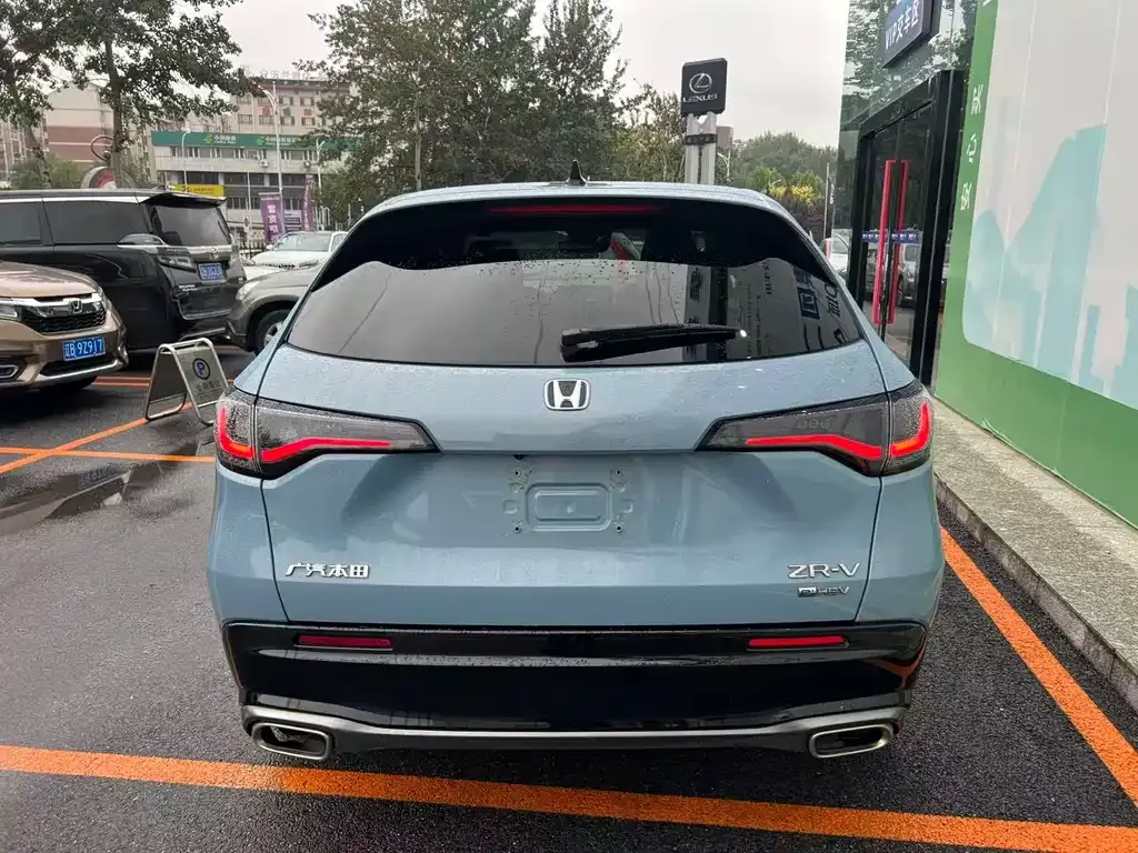 Honda ZR-V 2023 из CN, фото 4