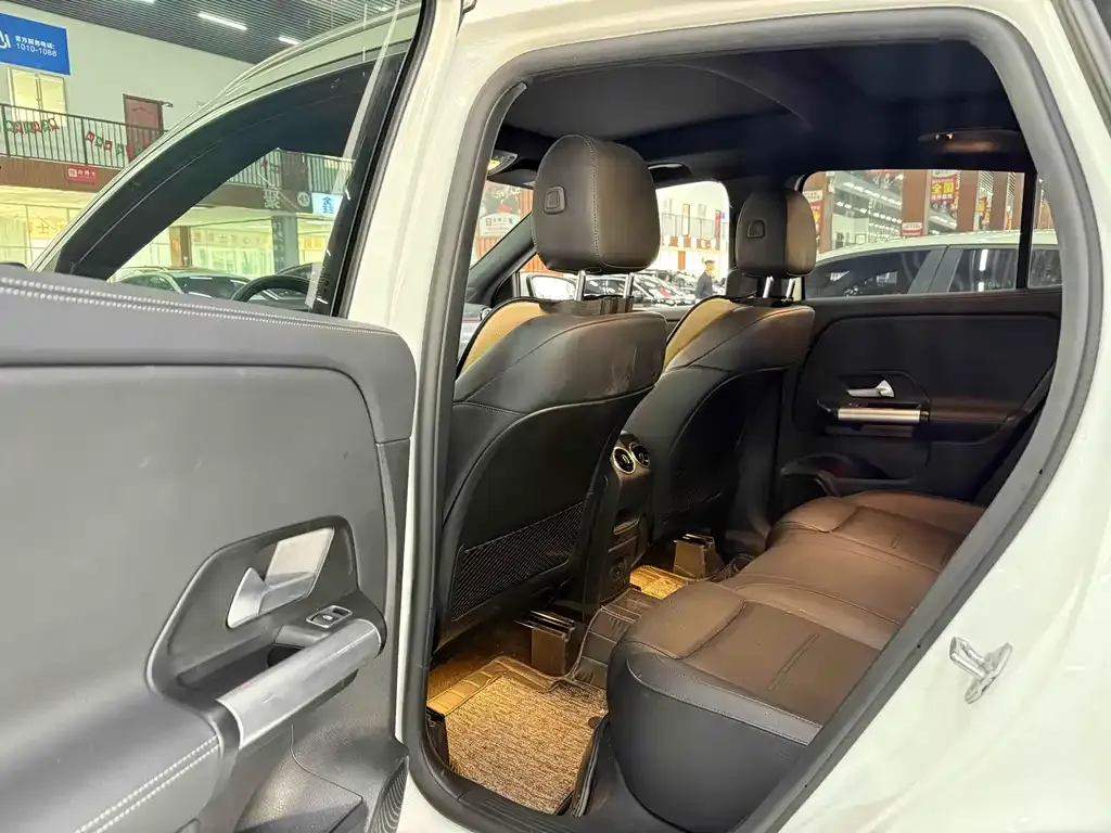Mercedes-Benz GLA 2022 из CN, фото 8