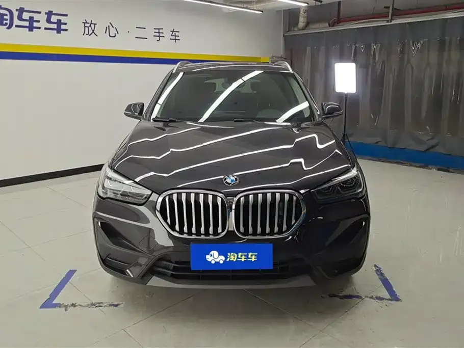 BMW X1 — фото 2