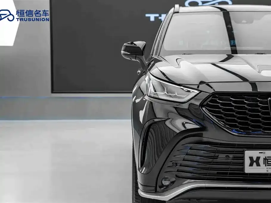 Toyota Crown Kluger 2022 из CN, фото 7