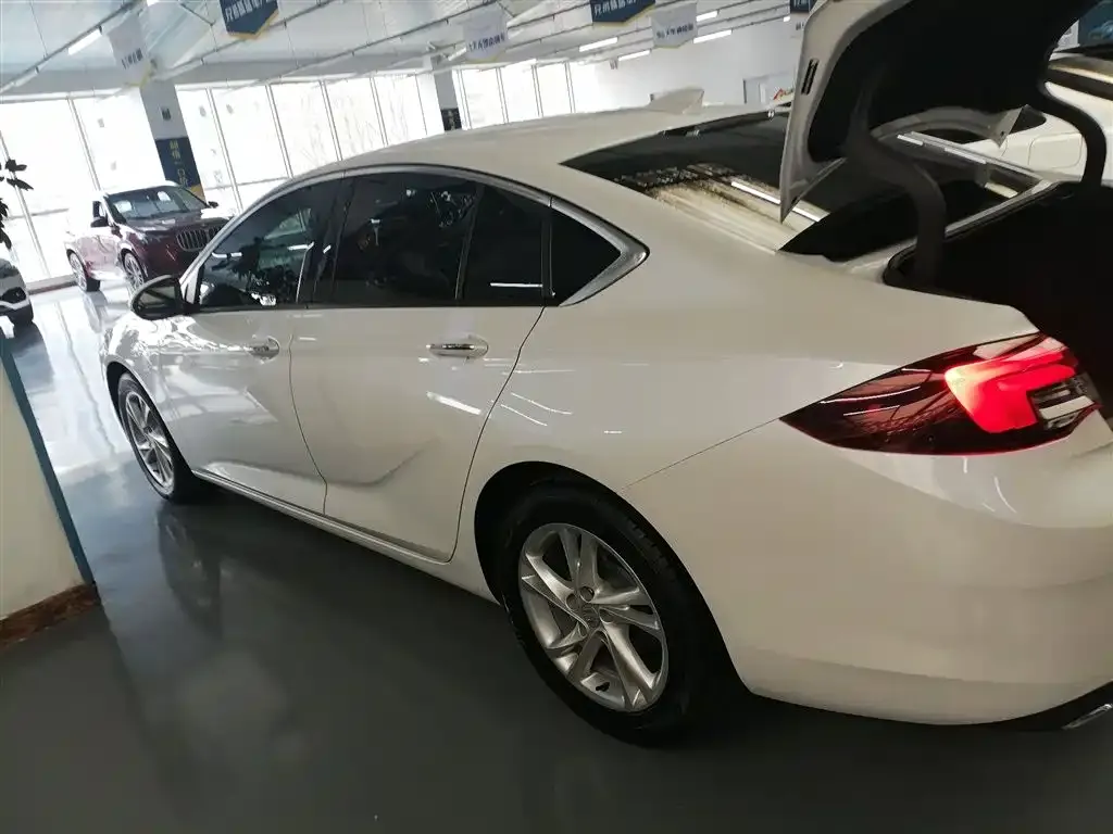 Buick Regal — фото 5
