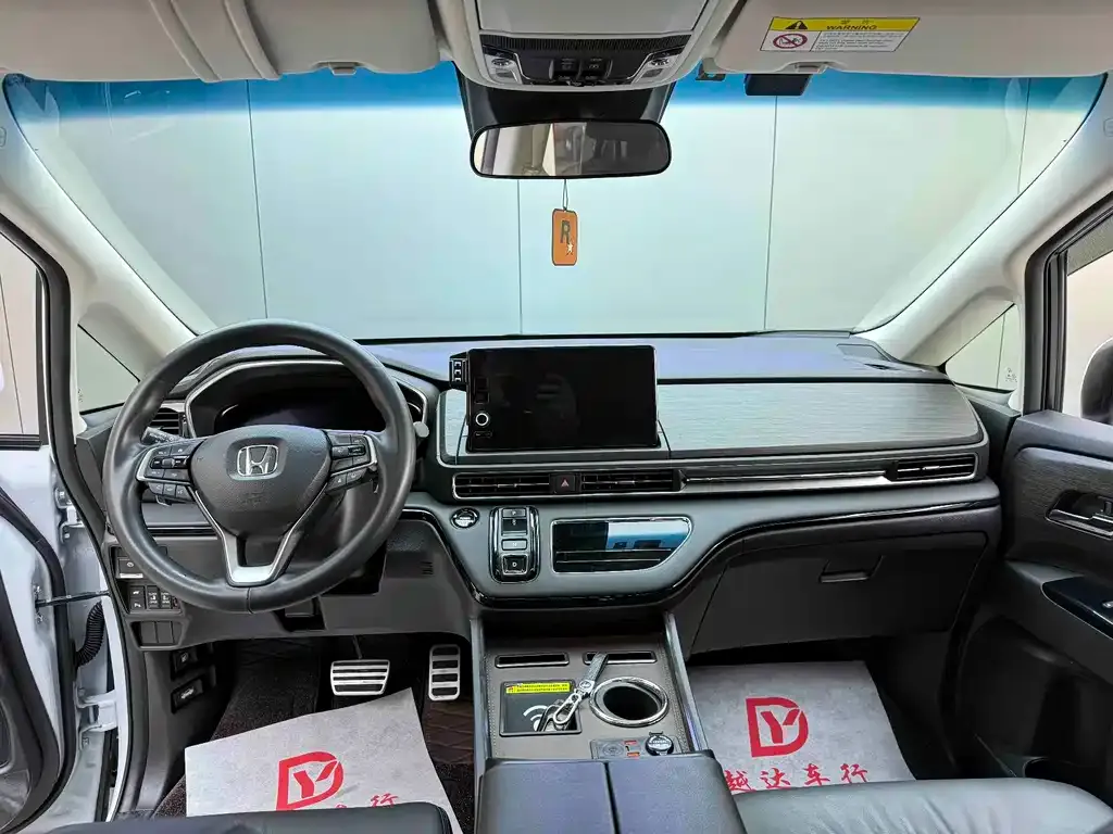 Honda Elysion 2025 из CN, фото 5