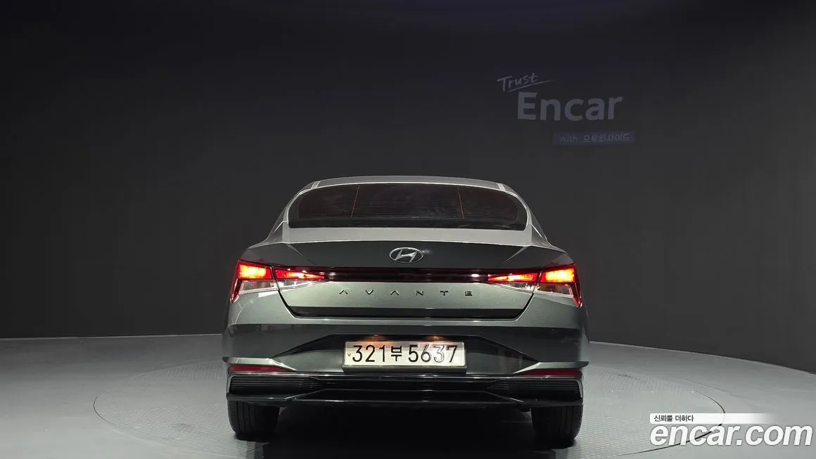 Hyundai AVANTE 2021 из KR, фото 4