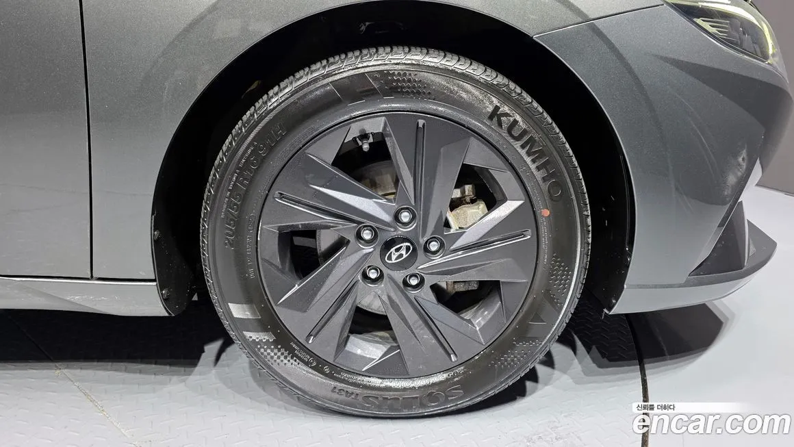 Hyundai AVANTE 2021 из KR, фото 5