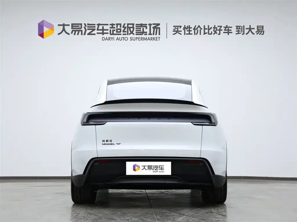 Tesla Model Y L 2025 из CN, фото 4