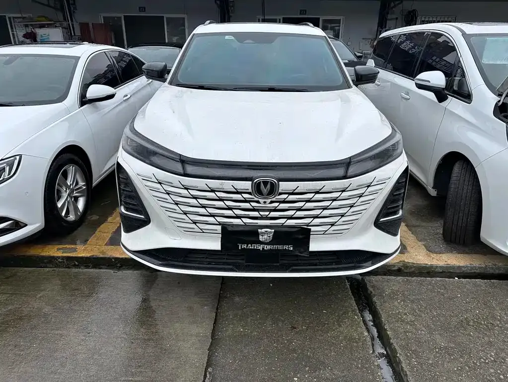 Changan CS75PLUS 2024 из CN, фото 2