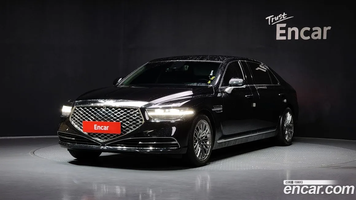 Genesis G90