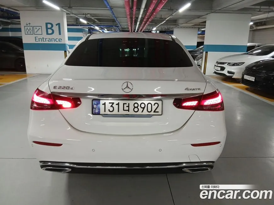 Mercedes-Benz E-Class 2023 из KR, фото 6