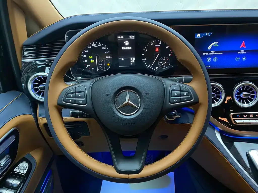 Mercedes-Benz Vito 2024 из CN, фото 8