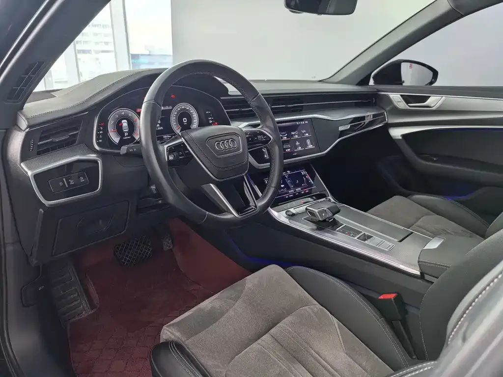 Audi A6L 2024 из CN, фото 8