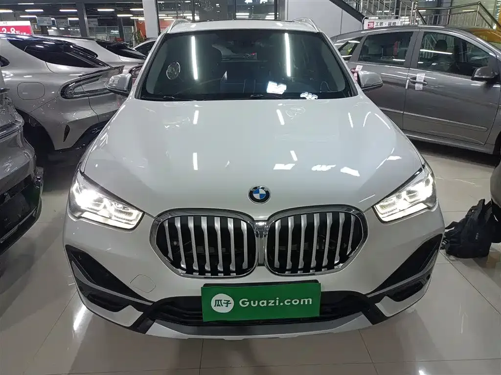 BMW X1 2021 из CN, фото 3