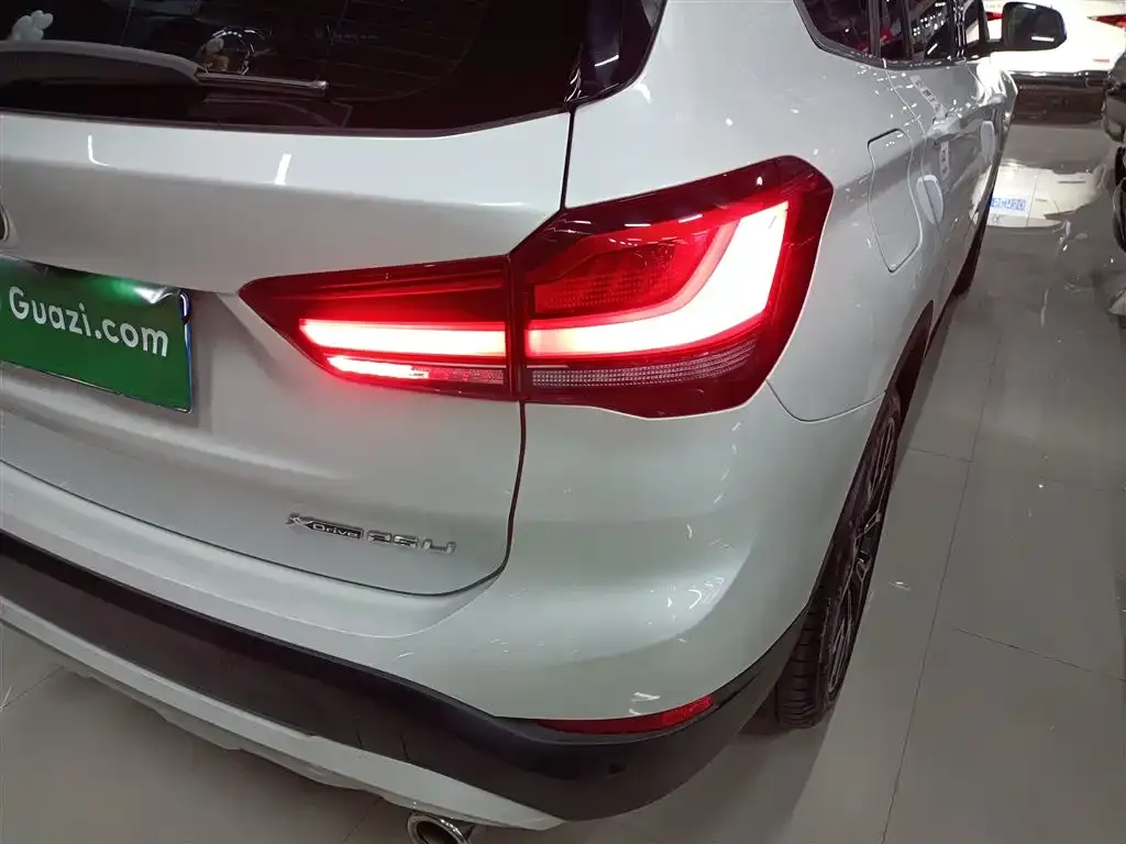 BMW X1 2021 из CN, фото 8