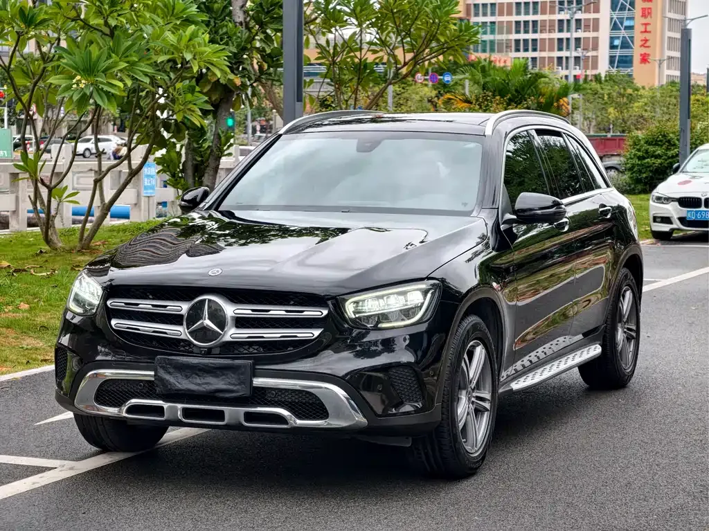 Mercedes-Benz GLC — фото 1