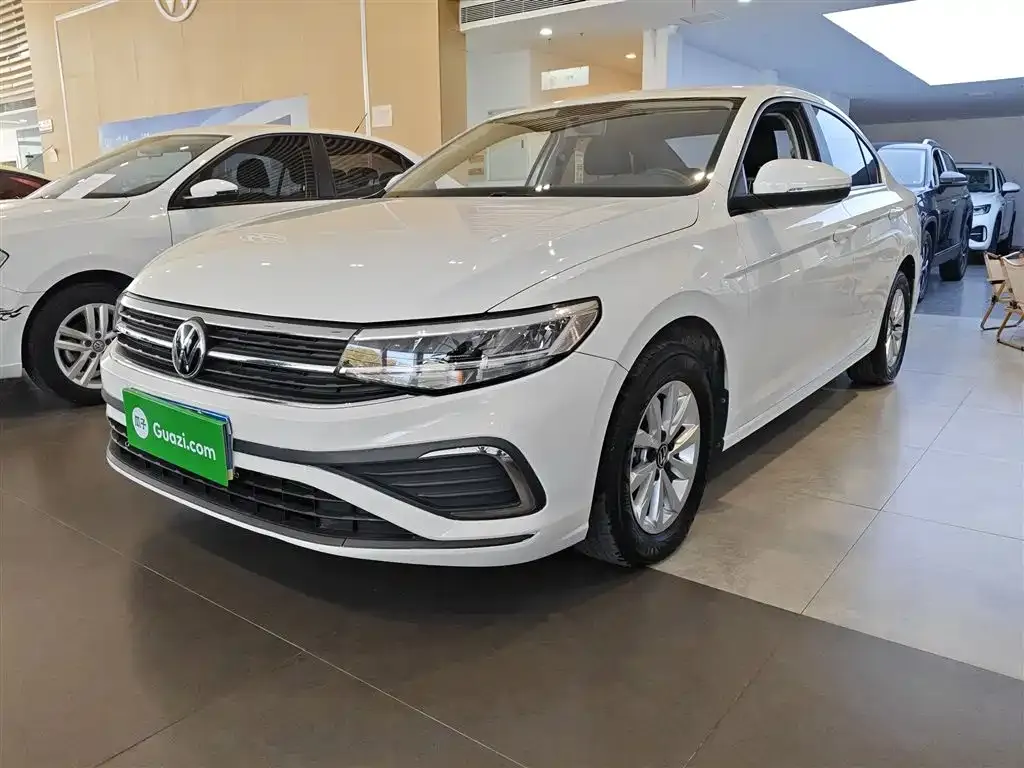Volkswagen Bora 2023 из CN, фото 1