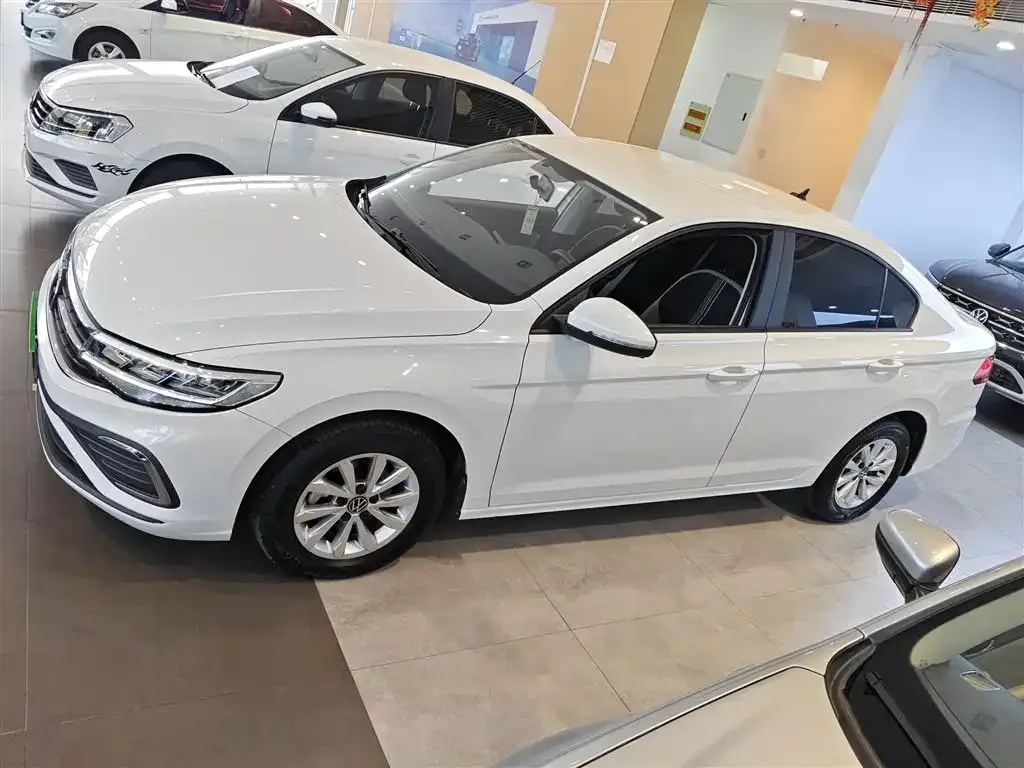 Volkswagen Bora 2023 из CN, фото 5