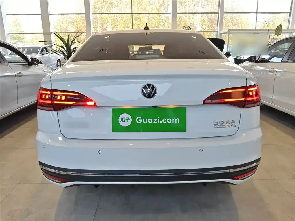 Volkswagen Bora 2023 из CN, фото 6