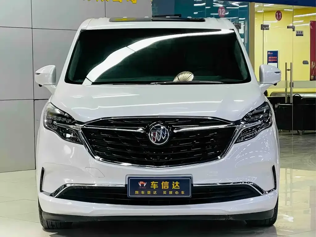 Buick GL8 2022 из CN, фото 2