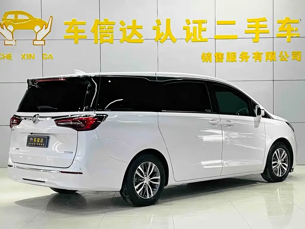Buick GL8 2022 из CN, фото 3