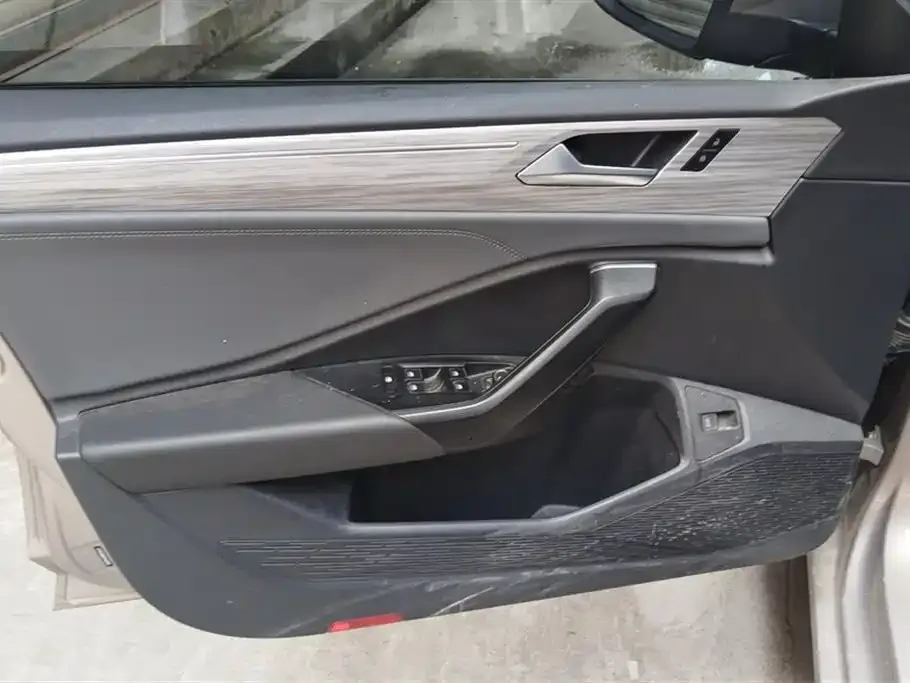 Volkswagen Sagitar 2023 из CN, фото 7