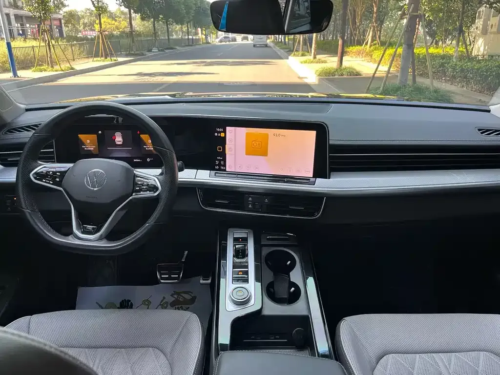 Volkswagen Tavendor 2023 из CN, фото 8