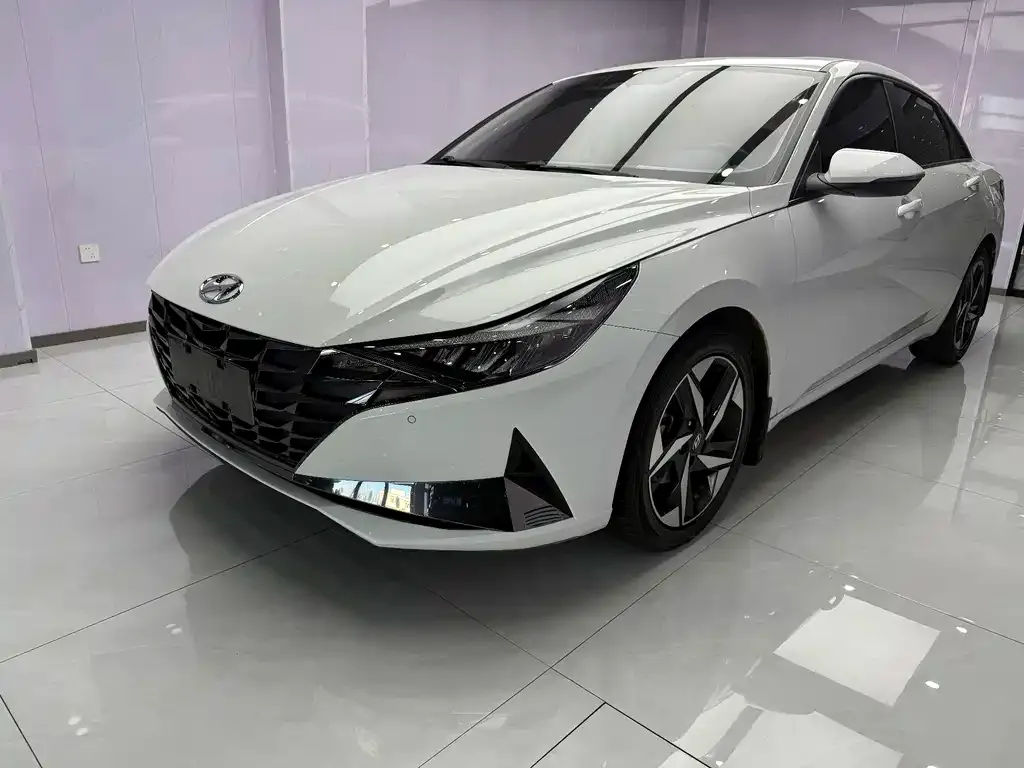 Hyundai Elantra 2021 из CN, фото 1