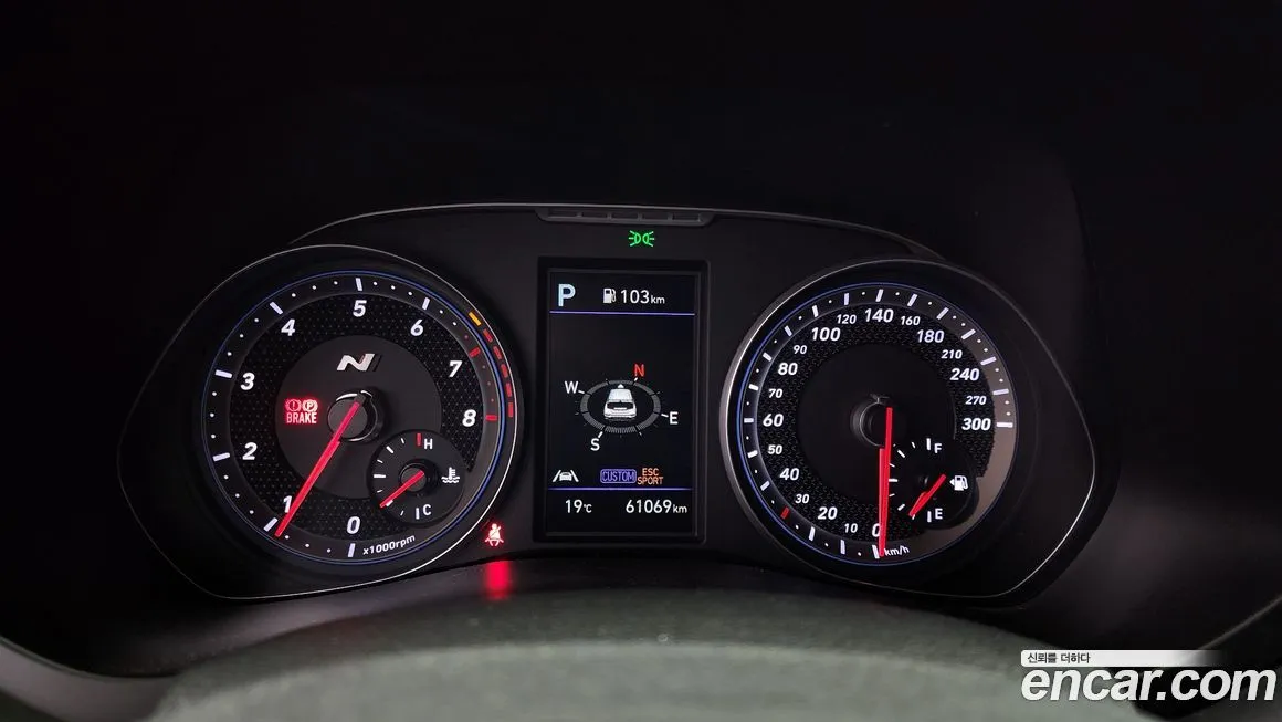 Hyundai Veloster 2021 из KR, фото 8