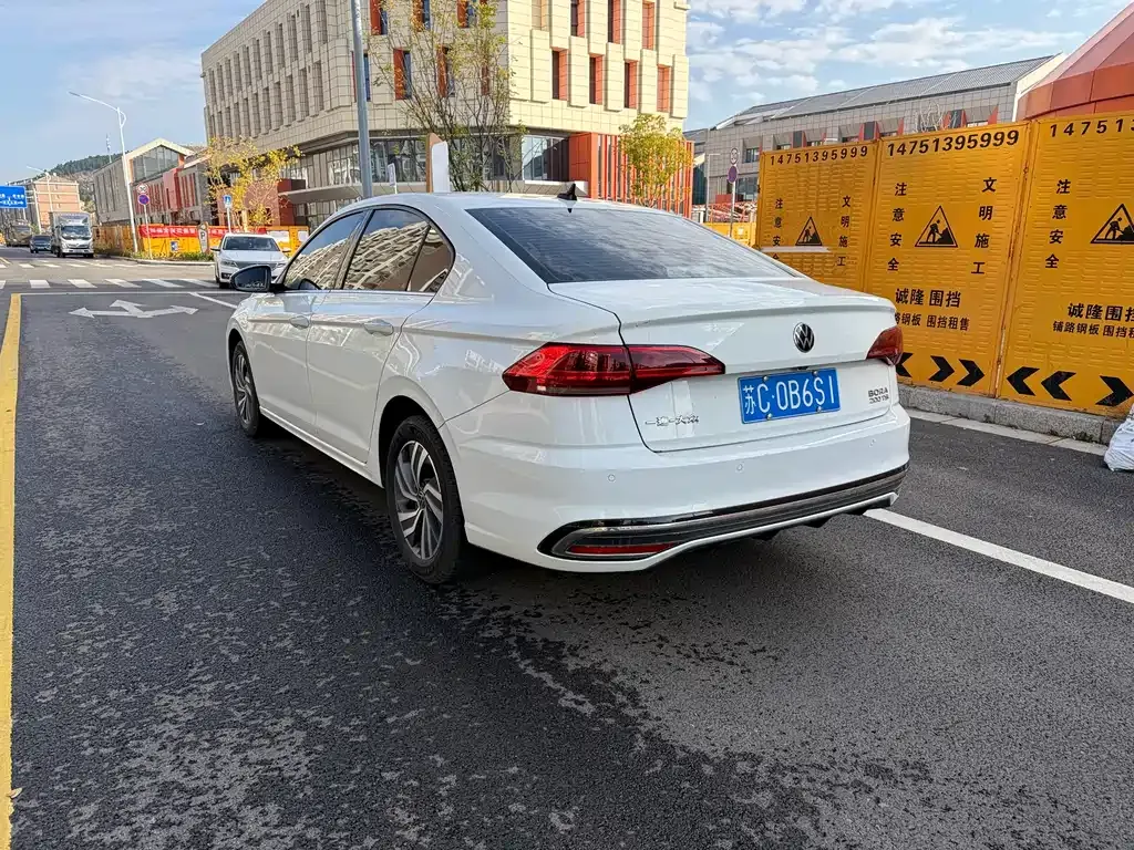 Volkswagen Bora 2024 из CN, фото 4