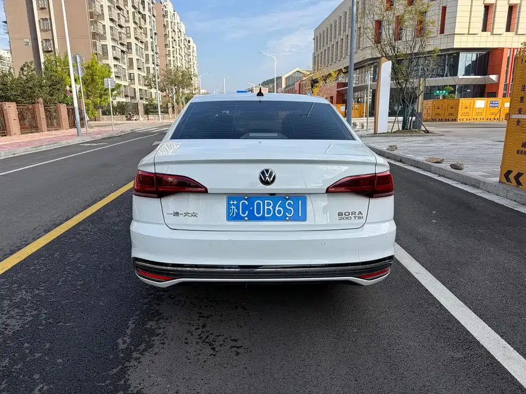 Volkswagen Bora 2024 из CN, фото 5