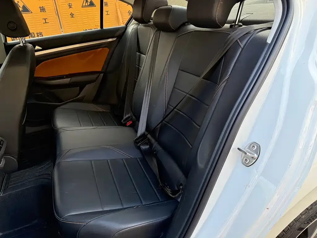 Volkswagen Bora 2024 из CN, фото 9