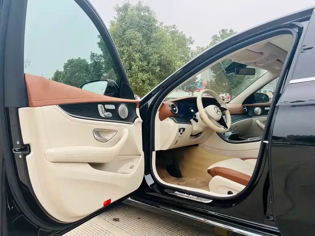 Mercedes-Benz E-Class 2022 из CN, фото 7