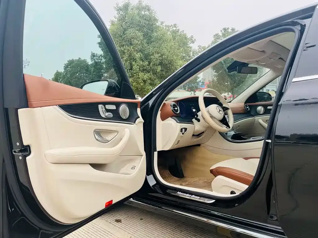 Mercedes-Benz E-Class 2022 из CN, фото 8