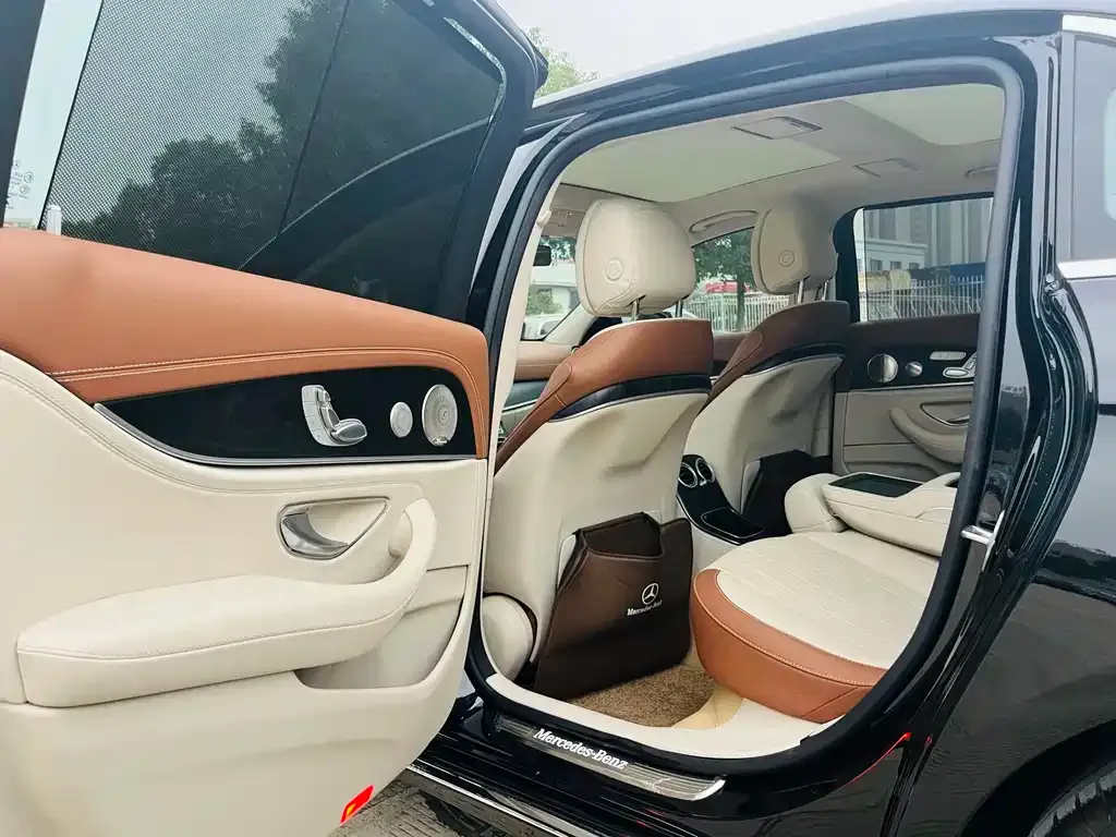 Mercedes-Benz E-Class 2022 из CN, фото 9