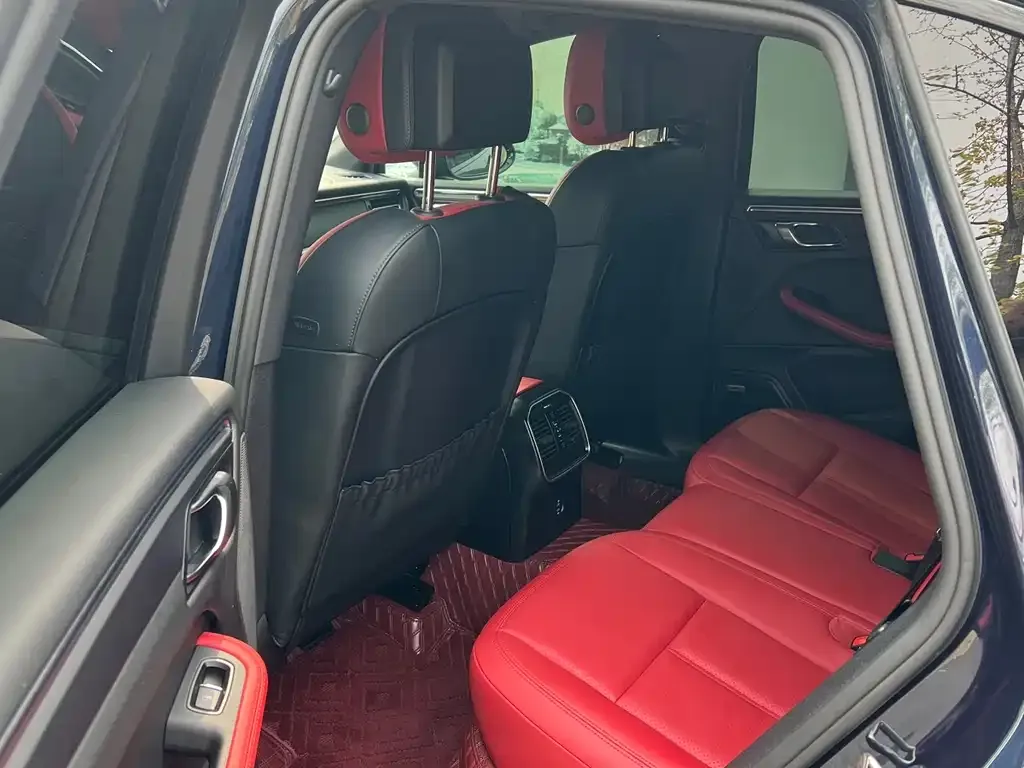Porsche Macan 2021 из CN, фото 6