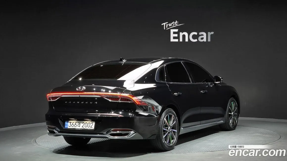 Hyundai Grandeur 2021 из KR, фото 2