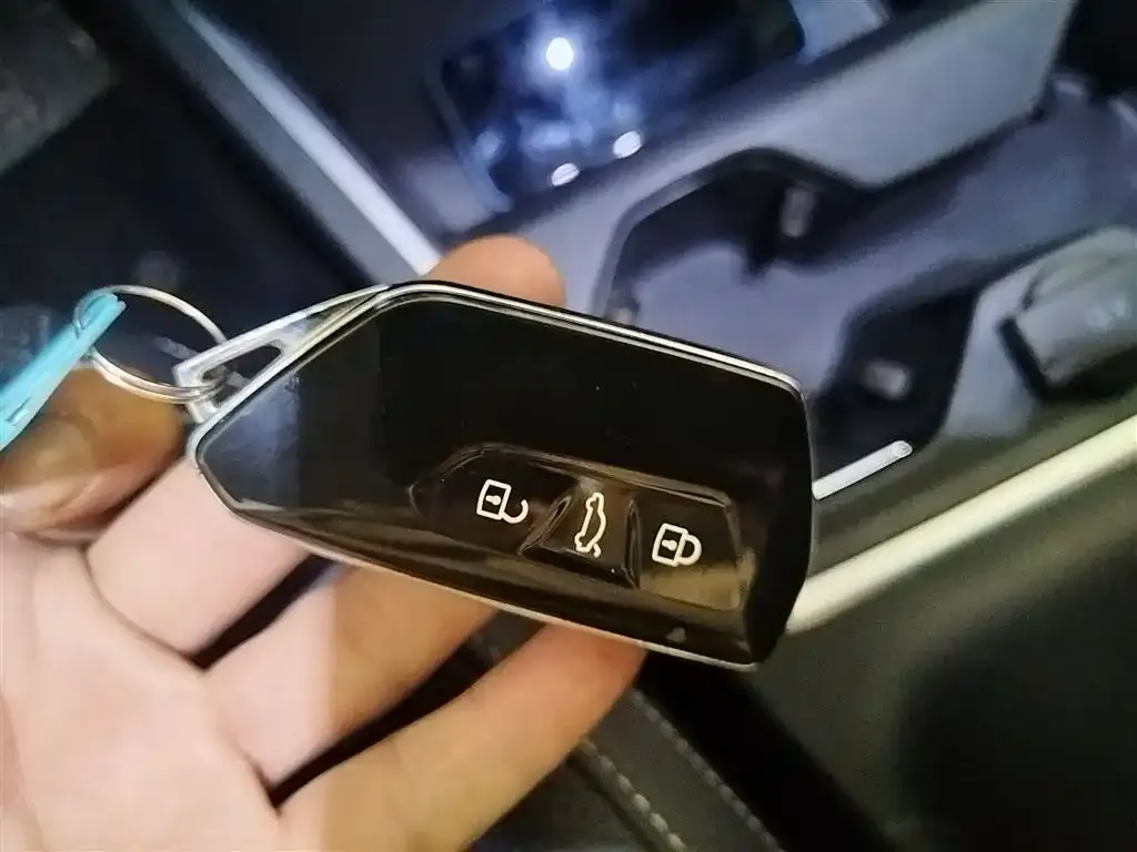 Volkswagen Talagon 2023 из CN, фото 9