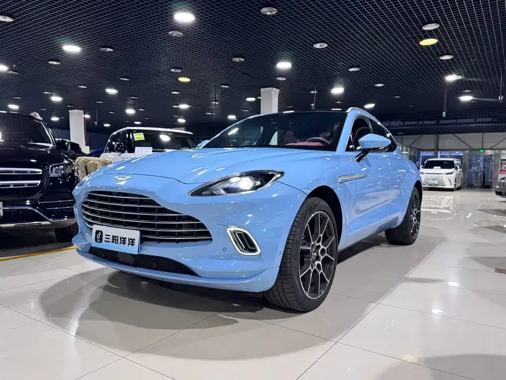 Aston Martin DBX 2024 из CN, фото 1