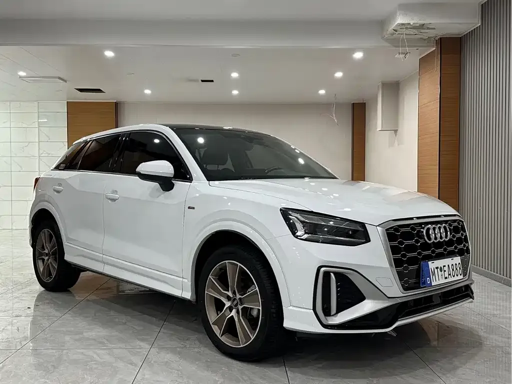 Audi Q2L 2021 из CN, фото 2