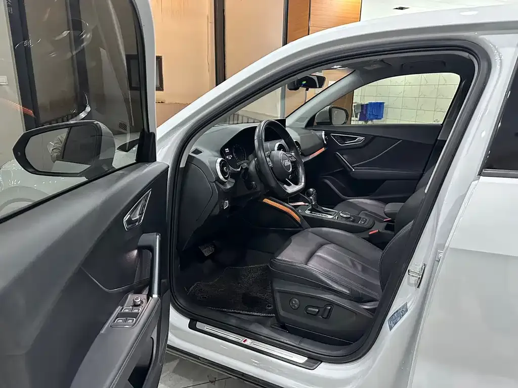 Audi Q2L 2021 из CN, фото 7